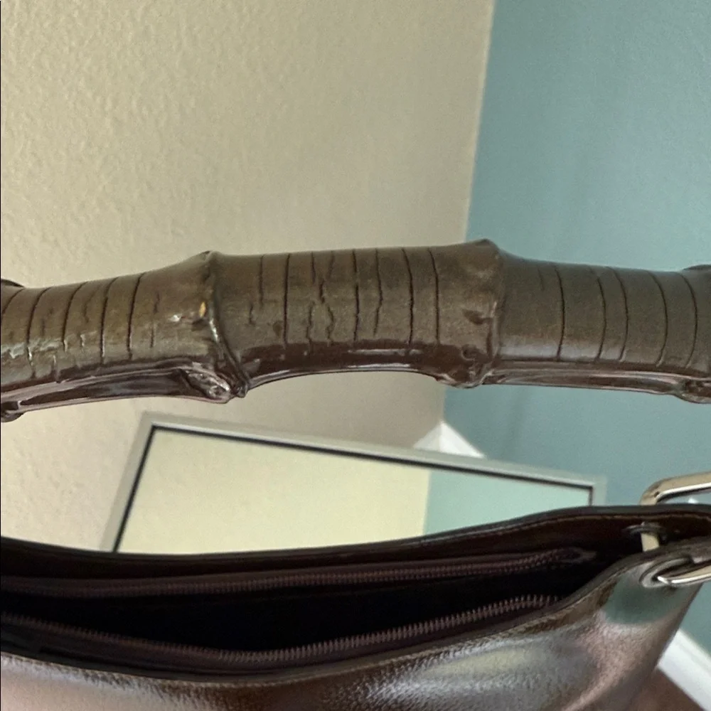 Gucci sleek hobo
